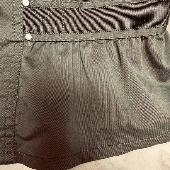 White House Black Market Army Green Utility Cropped Jacket Sz 8 - Picture 12 of 16